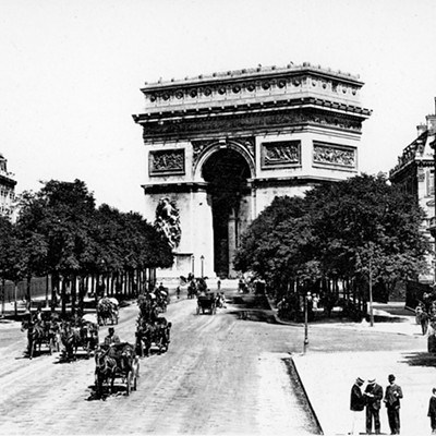 Paris Landmarks Circa 1905