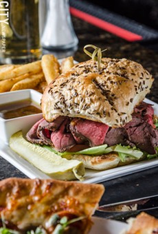 The new restaurant pays tribute to the old institution by keeping Hank's roast beef sandwich on the menu.